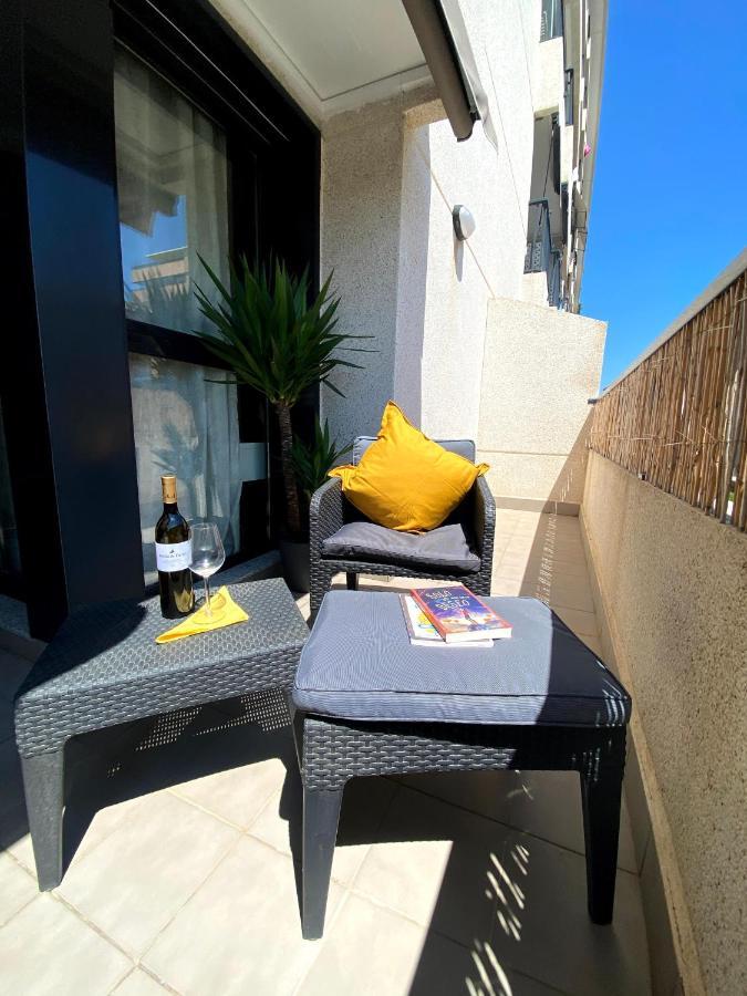 M & B Beach Apartment Valência Exterior foto